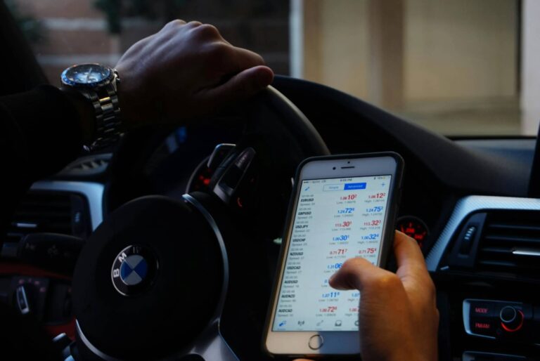 Майнерів біткоїна чекає складніше добування через рекордно низький хешпрайс