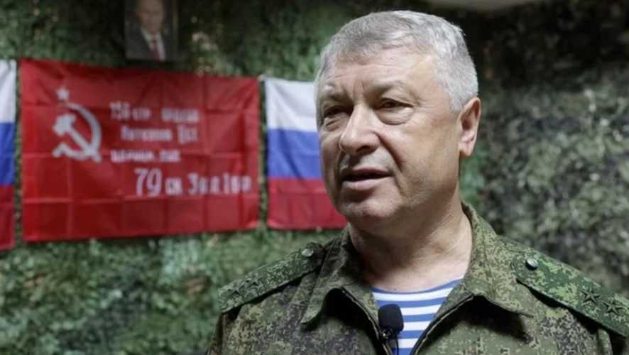 У Москві вчинено замах на першого заступника начальника ГРУ Володимира Алєксєєва. Генерала госпіталізовано з вогнепальними пораненнями. Триває розшук нападника.